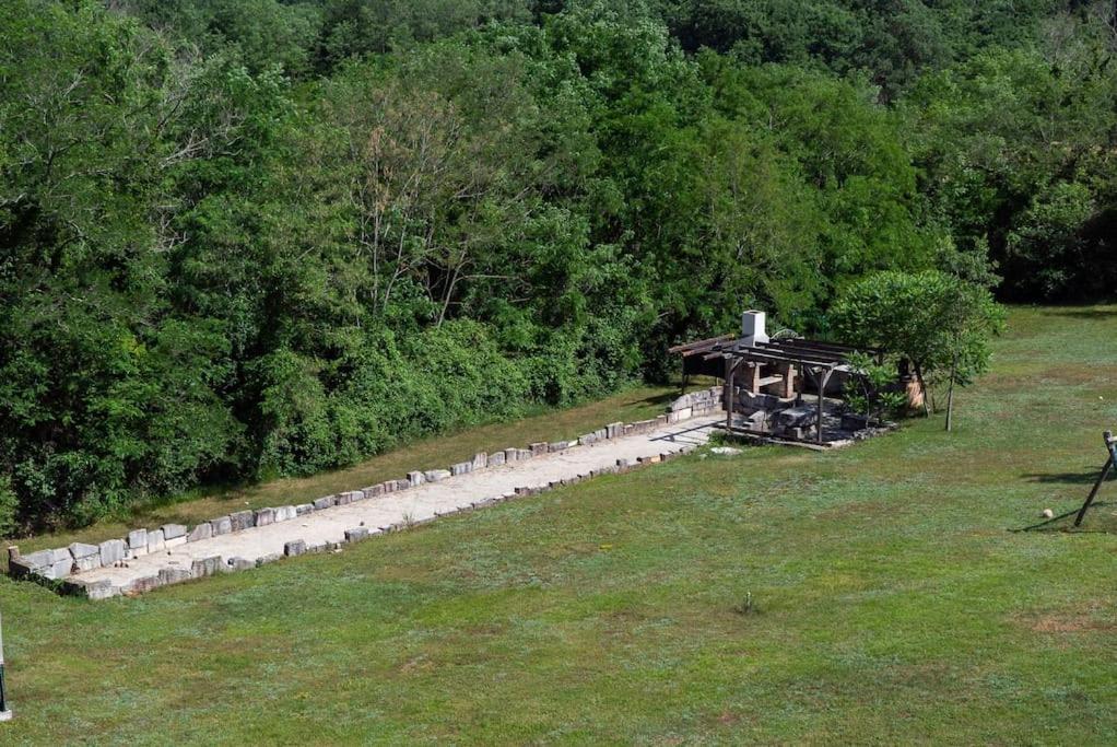 Julijud, Heated Pool, Jacuzzi, Dome And Sauna Brajkovici (Pazin) Exterior foto