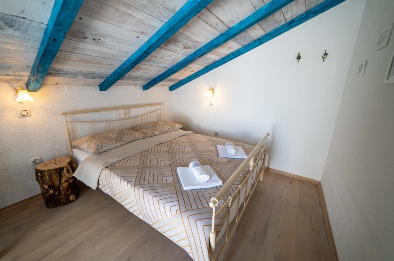 Julijud, Heated Pool, Jacuzzi, Dome And Sauna Brajkovici (Pazin) Exterior foto